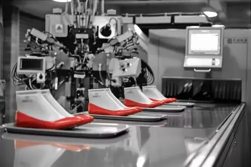鞋机企业需以科技创新提升行业实力！