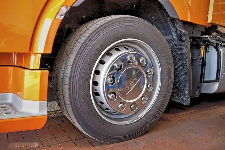 欧盟委员会暂时重新计算反华生产的卡车轮胎进口关税 华诚进出口数据观察报道